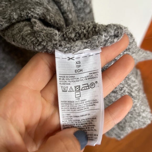 Old Navy Cardigan Sweater - Picture 5 of 7